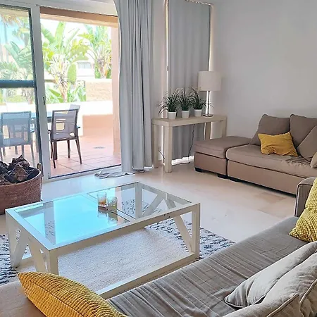 Cartuja Del Golf Apartamento Estepona